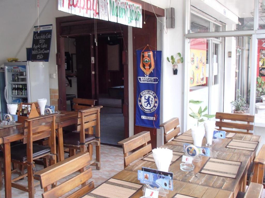 Little Austria Tams Guesthouse شاطئ تشاوينغ المظهر الخارجي الصورة