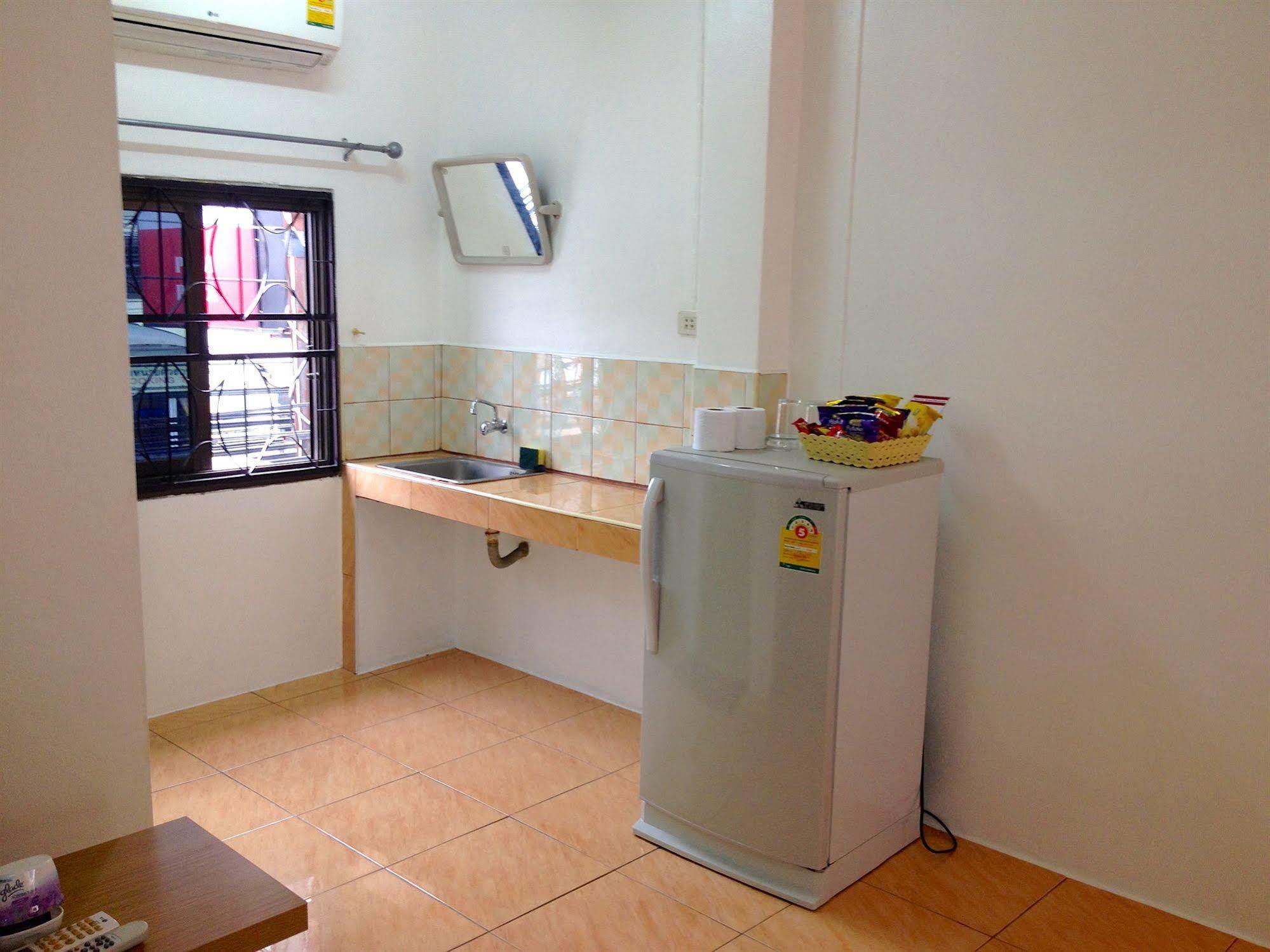 Little Austria Tams Guesthouse شاطئ تشاوينغ المظهر الخارجي الصورة