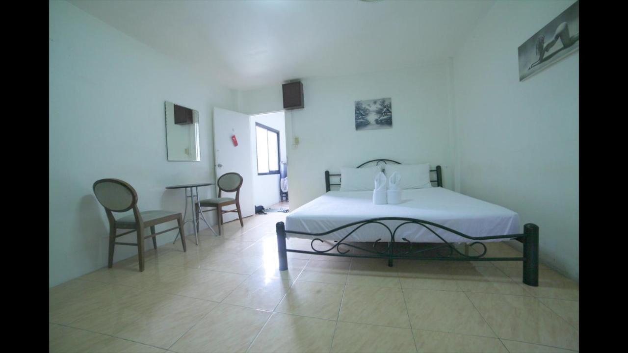 Little Austria Tams Guesthouse شاطئ تشاوينغ المظهر الخارجي الصورة