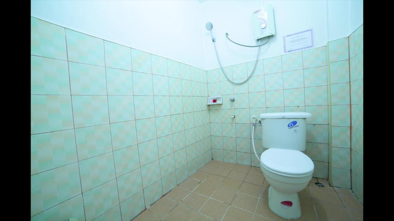 Little Austria Tams Guesthouse شاطئ تشاوينغ المظهر الخارجي الصورة
